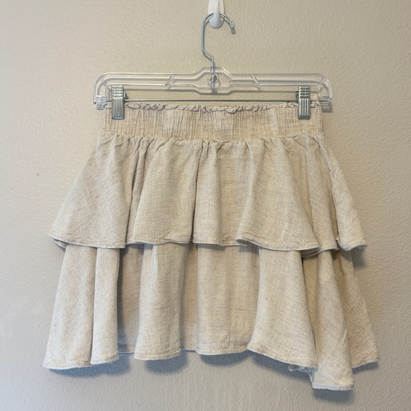Princess Polly Dresses & Skirts - Princess Poly Greta Beige Ruffle Mini Skirt Elastic Waist Pull On Women’s 6 Boho